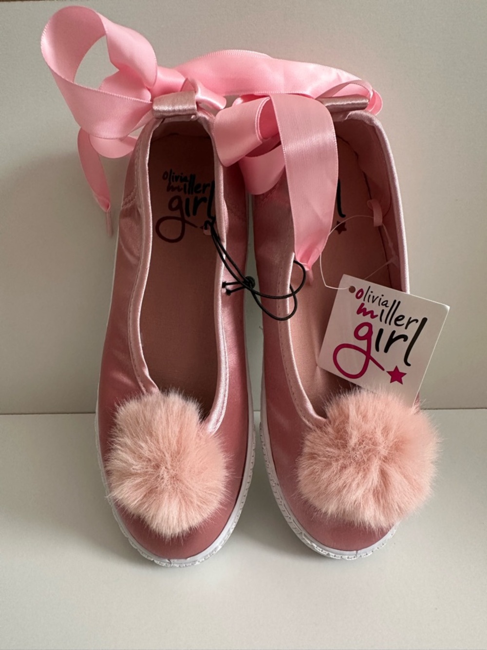 Girls size 2 Satin pink flats